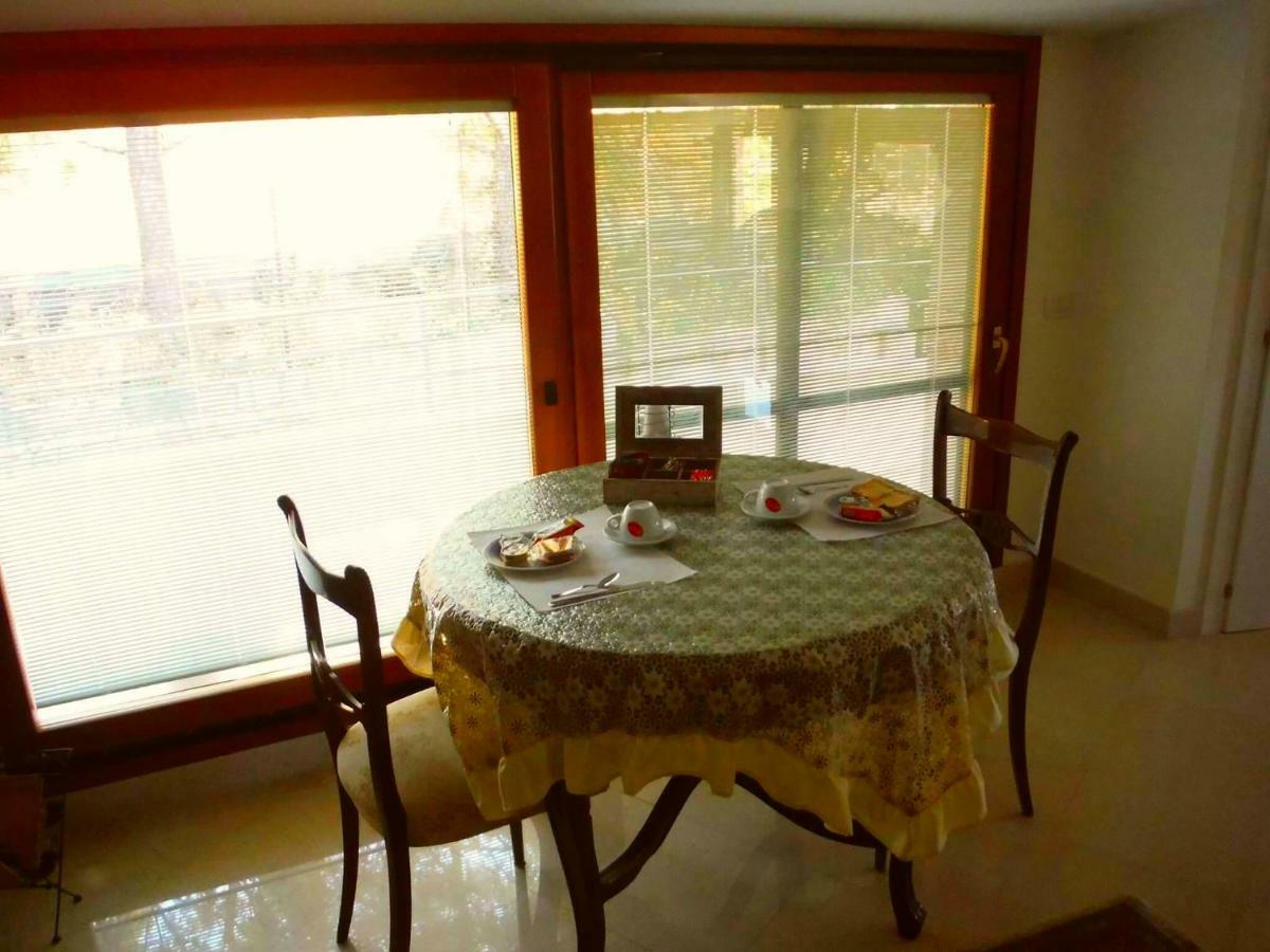 Casa Vacanze Villa Pina Матера Екстер'єр фото
